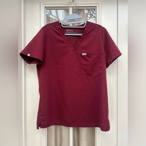 Women’s Figs Maroon/Burgundy Scrub Top EUC